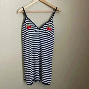 Nightie MINKPINK‎ Cherry Kisses Navy/White